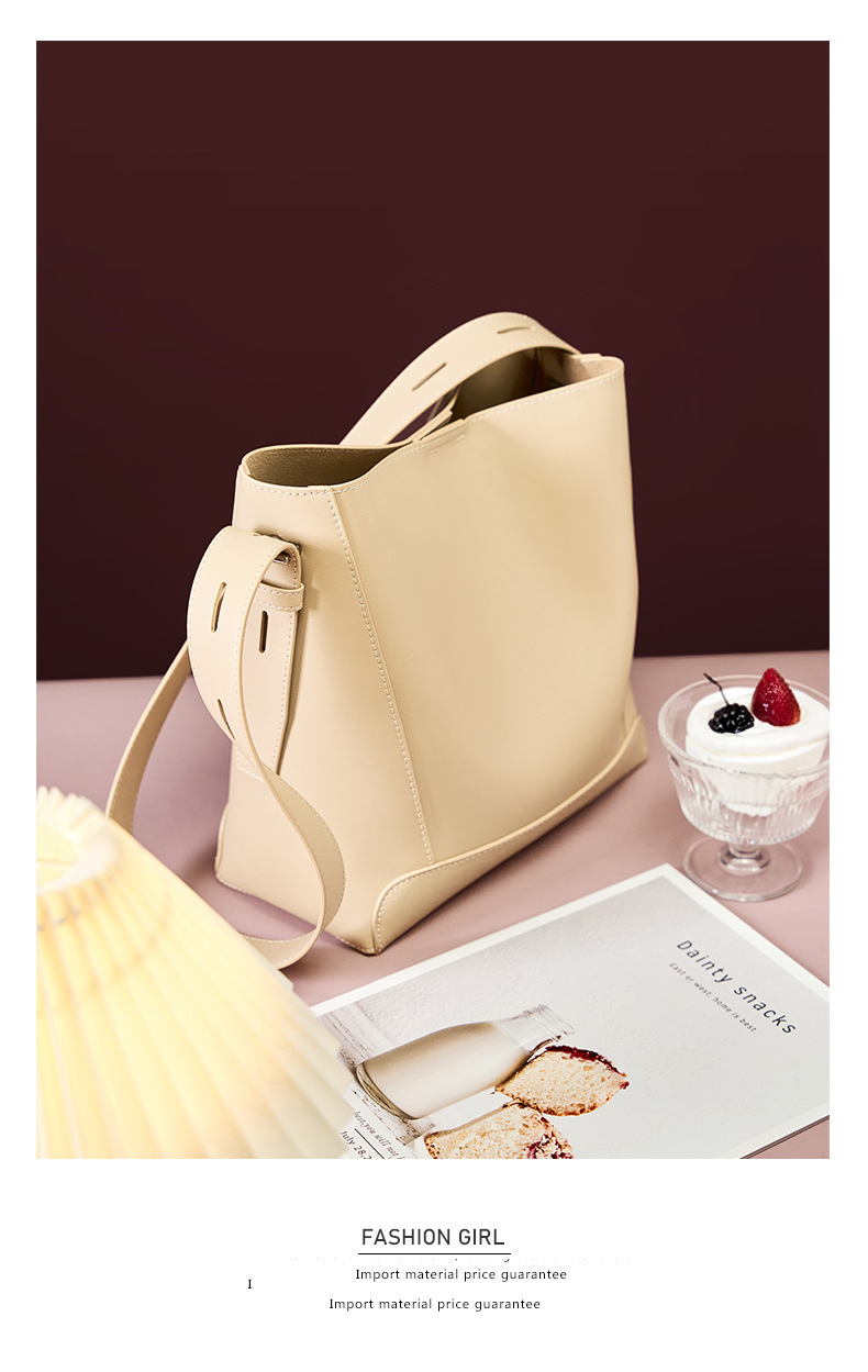 Emmy Shoulder Bag