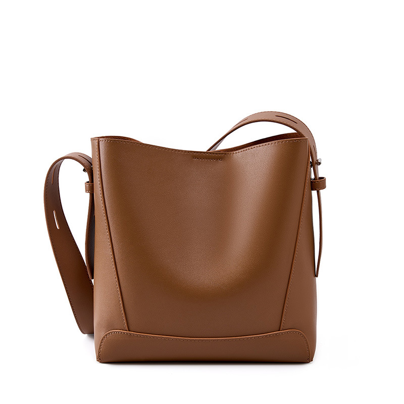 Emmy Shoulder Bag