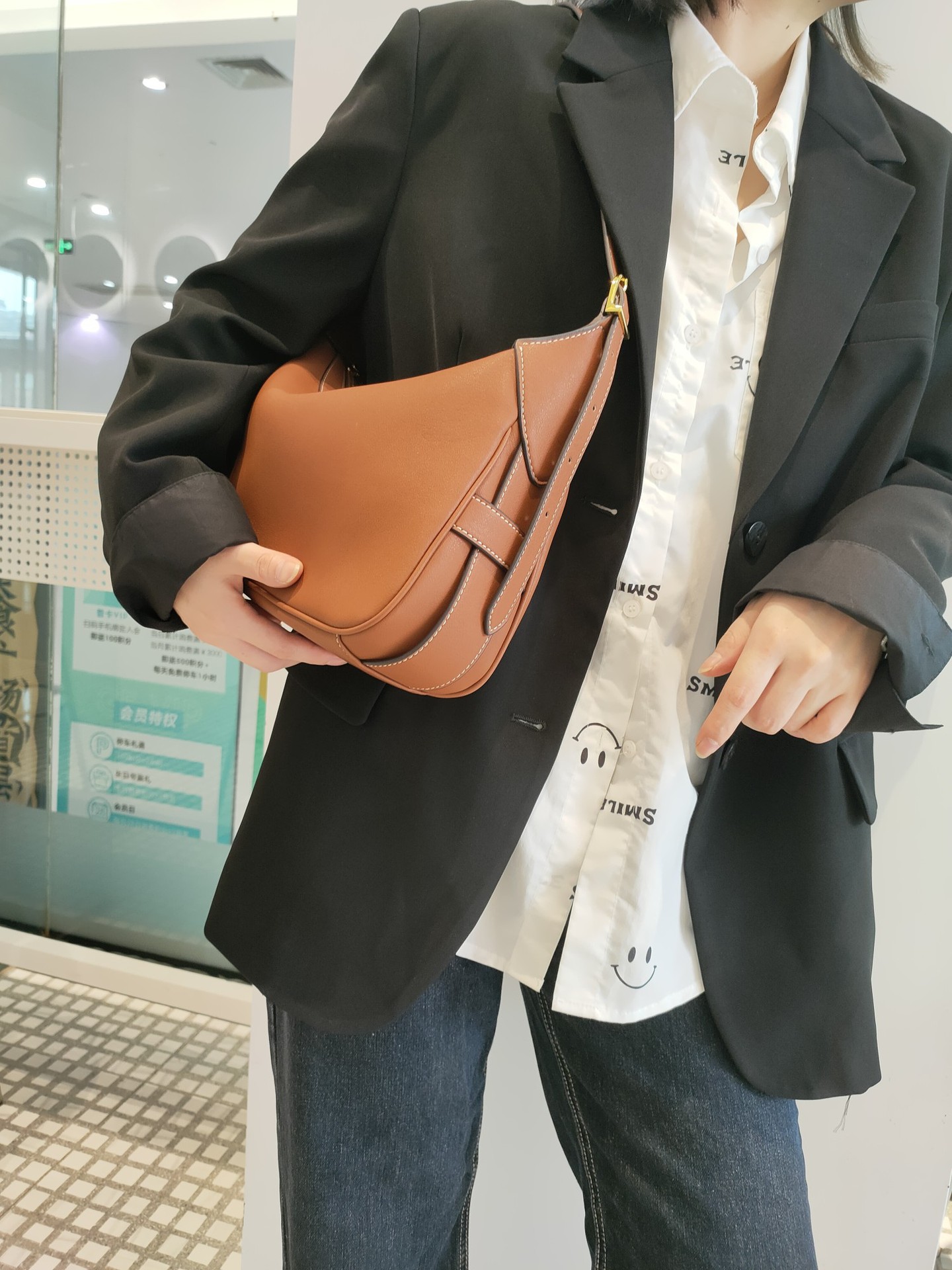 Monolith Shoulder| Crossbody Bag