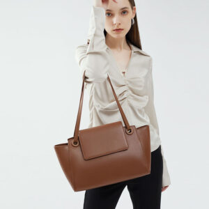 The Bellamy Shoulder Bag