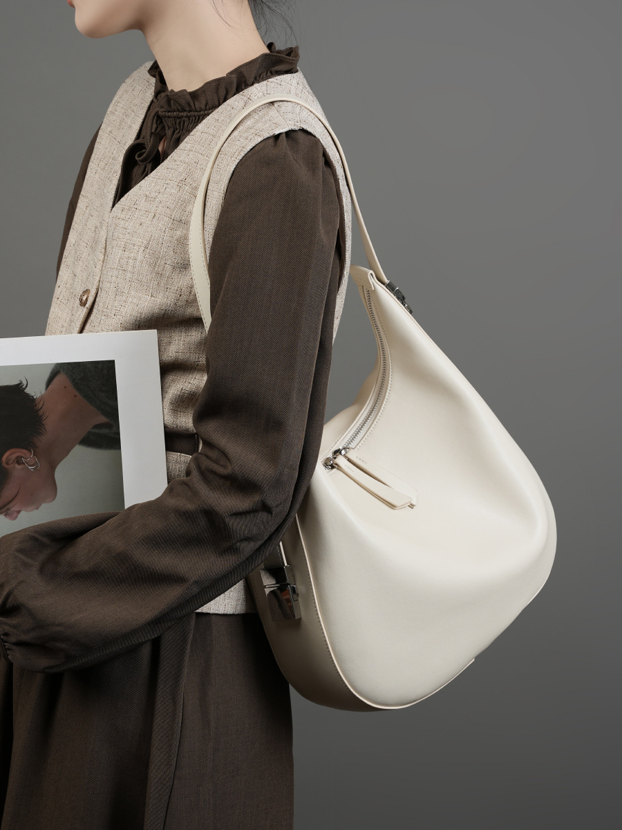 Classic Easy Tote