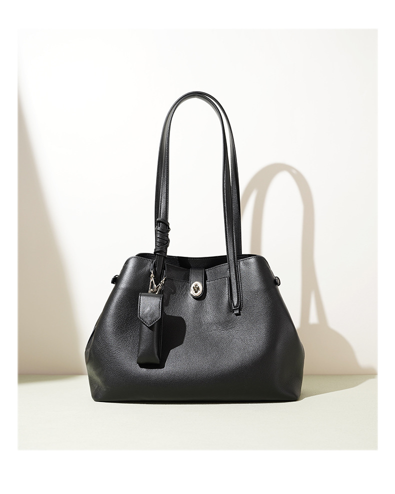 Ciela Leather Bag