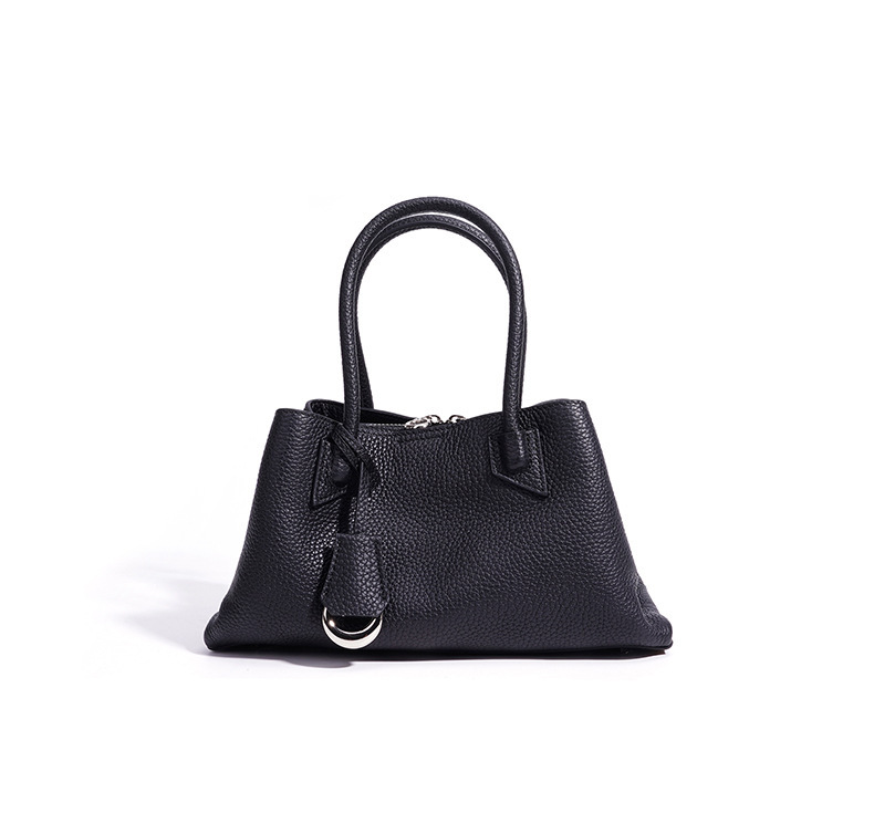 Elm Leather Top Handle