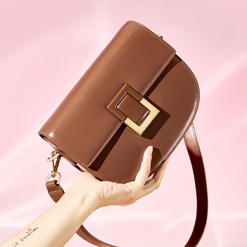Jin Stylish Leather Crossbody Bag