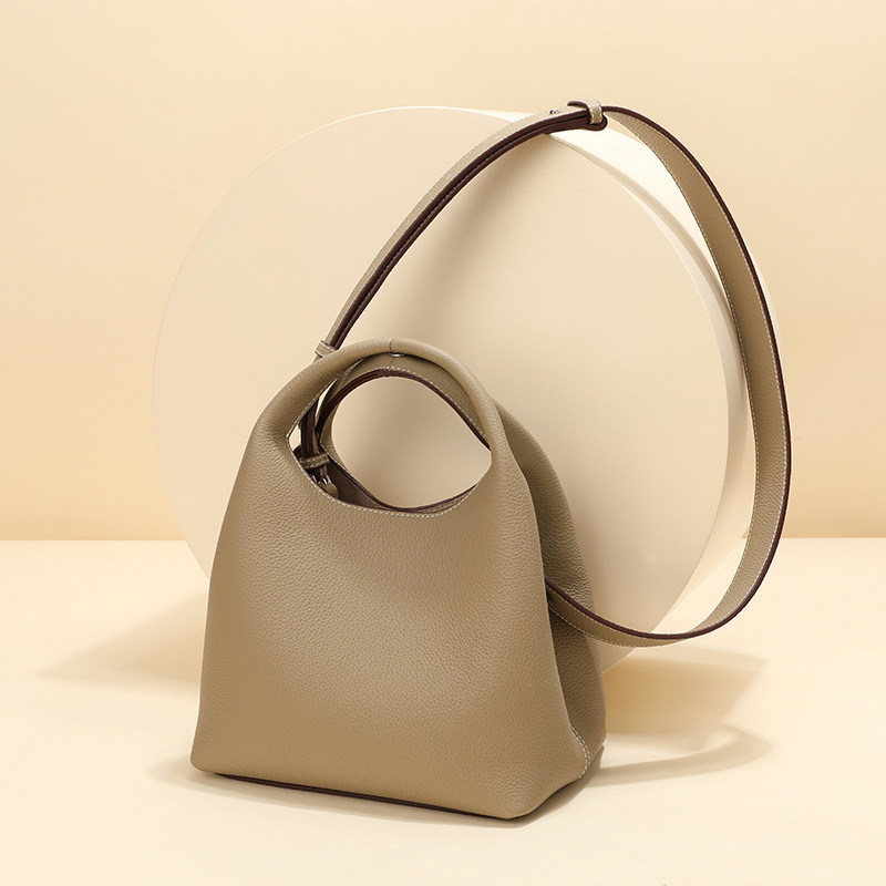 Luvia Crossbody Bag