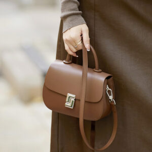 Retro Saddle Crossbody Bag