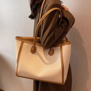 The Delilah Tote