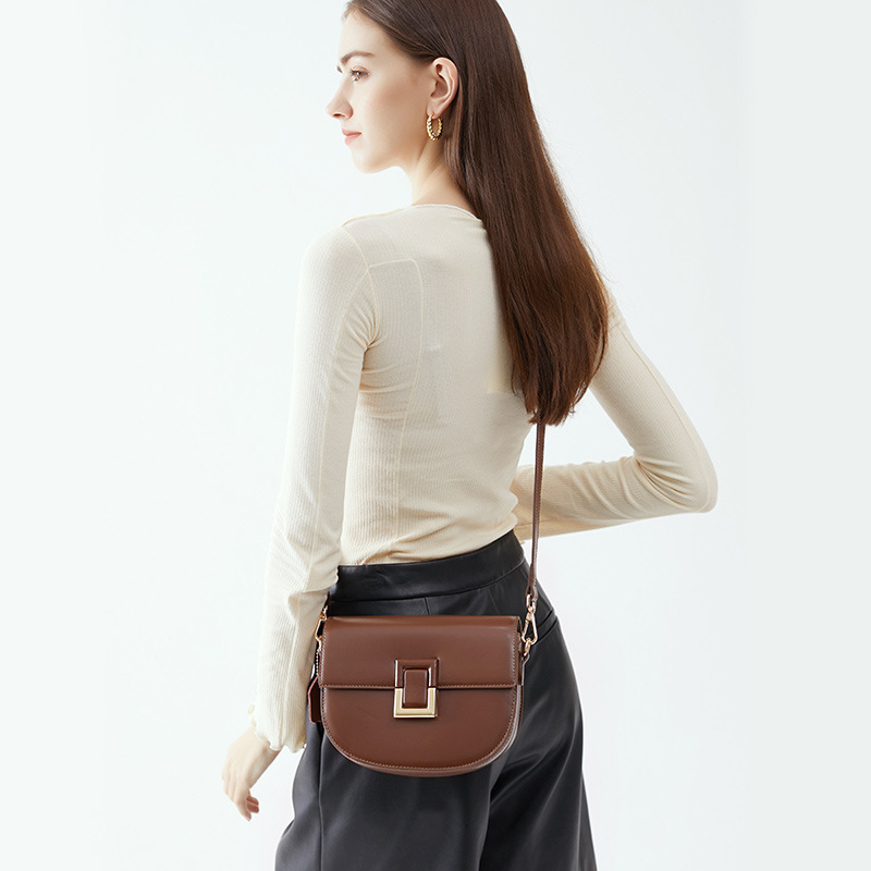 Jin Stylish Leather Crossbody Bag