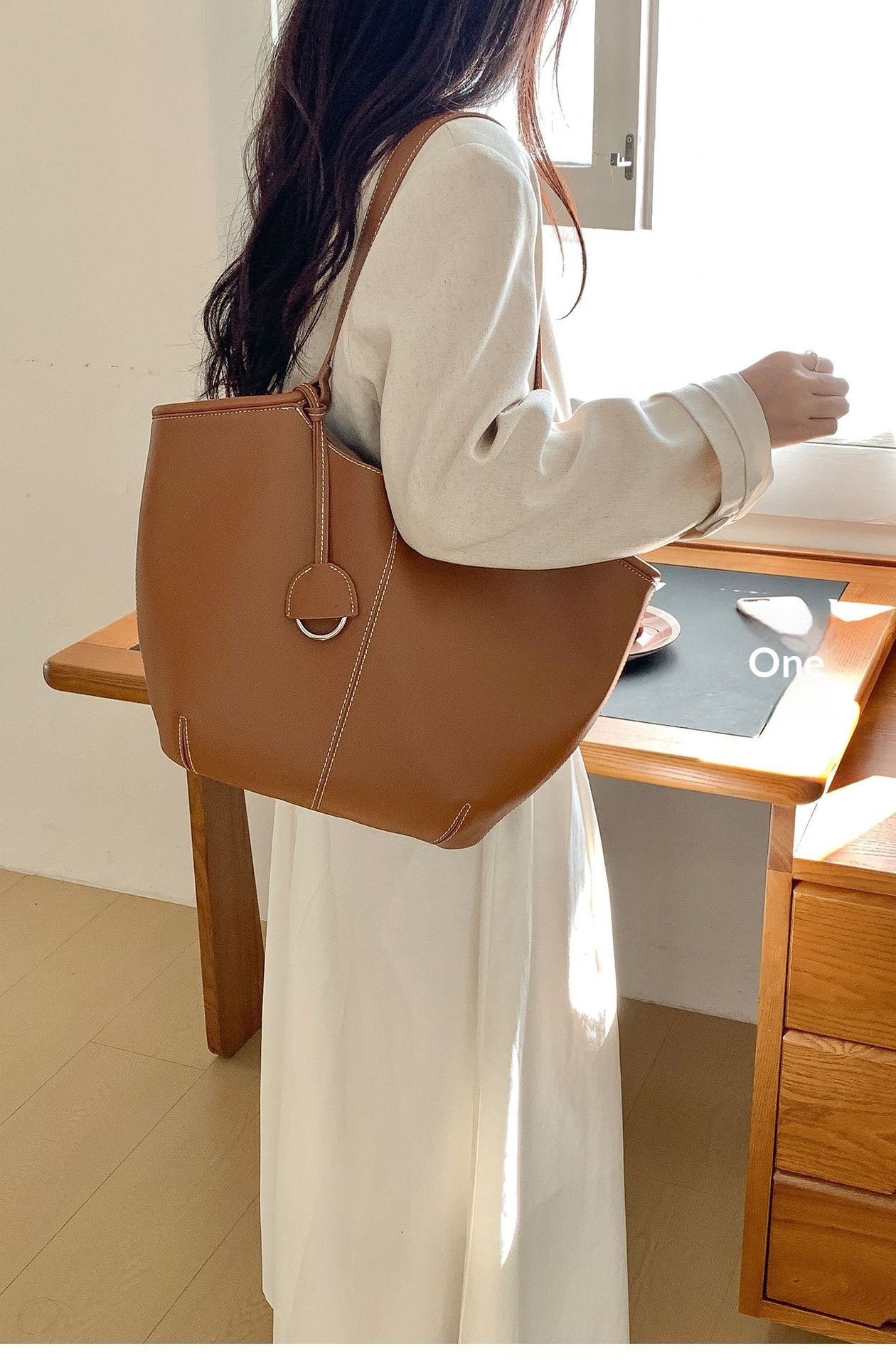 The Celestine Tote